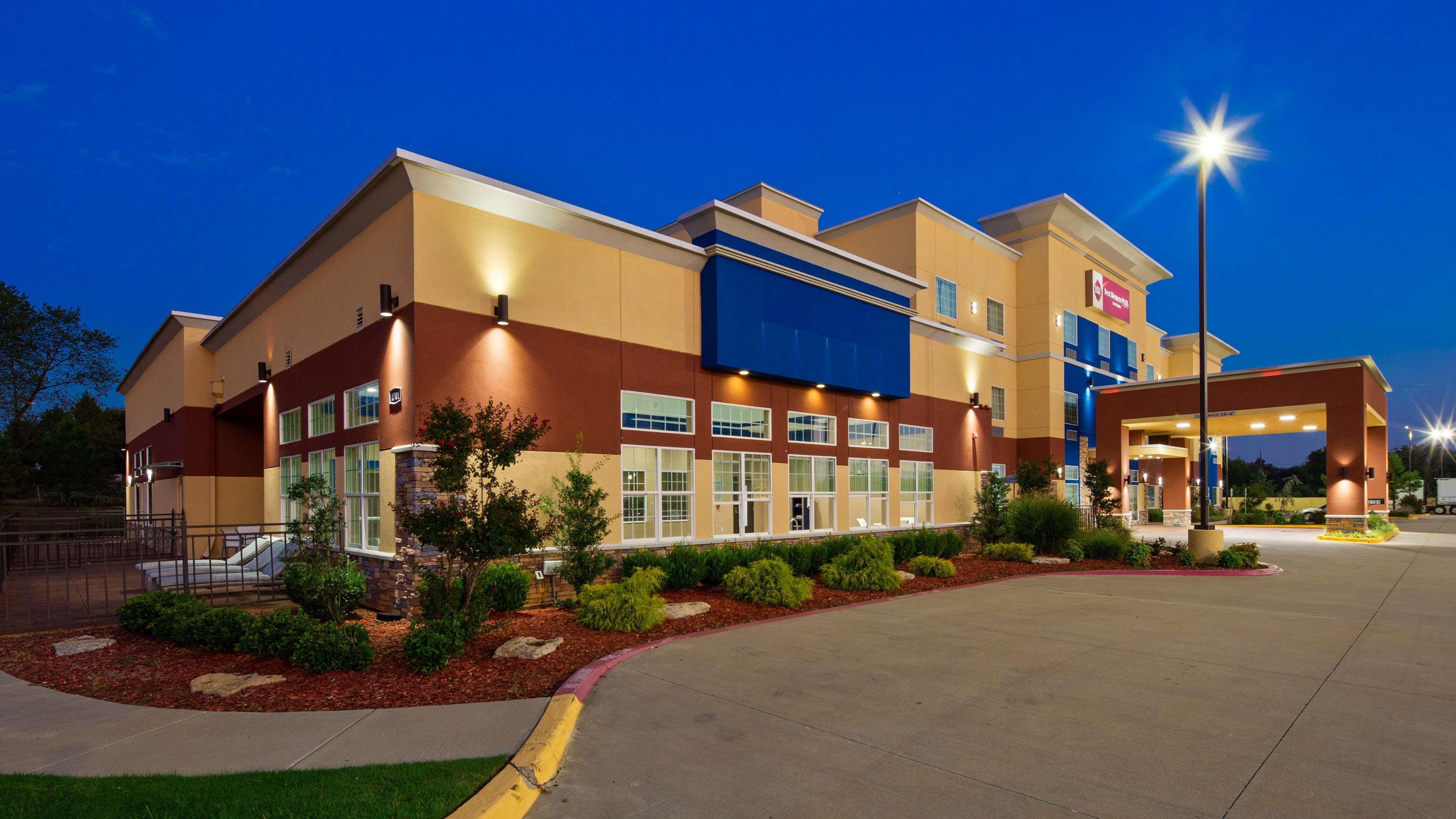 Best Western Plus Inn Of Muskogee Exterior photo