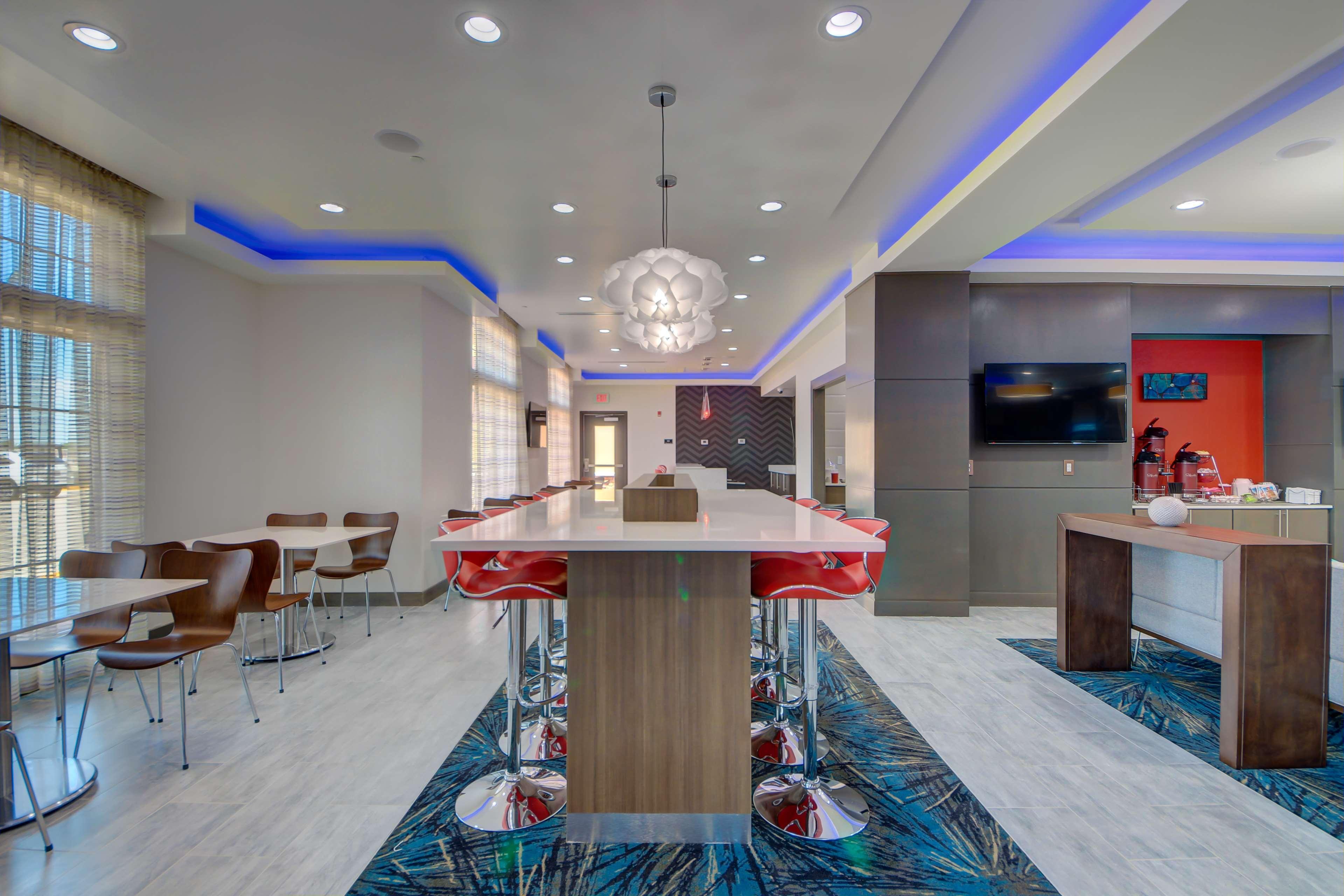 Best Western Plus Inn Of Muskogee Exterior photo