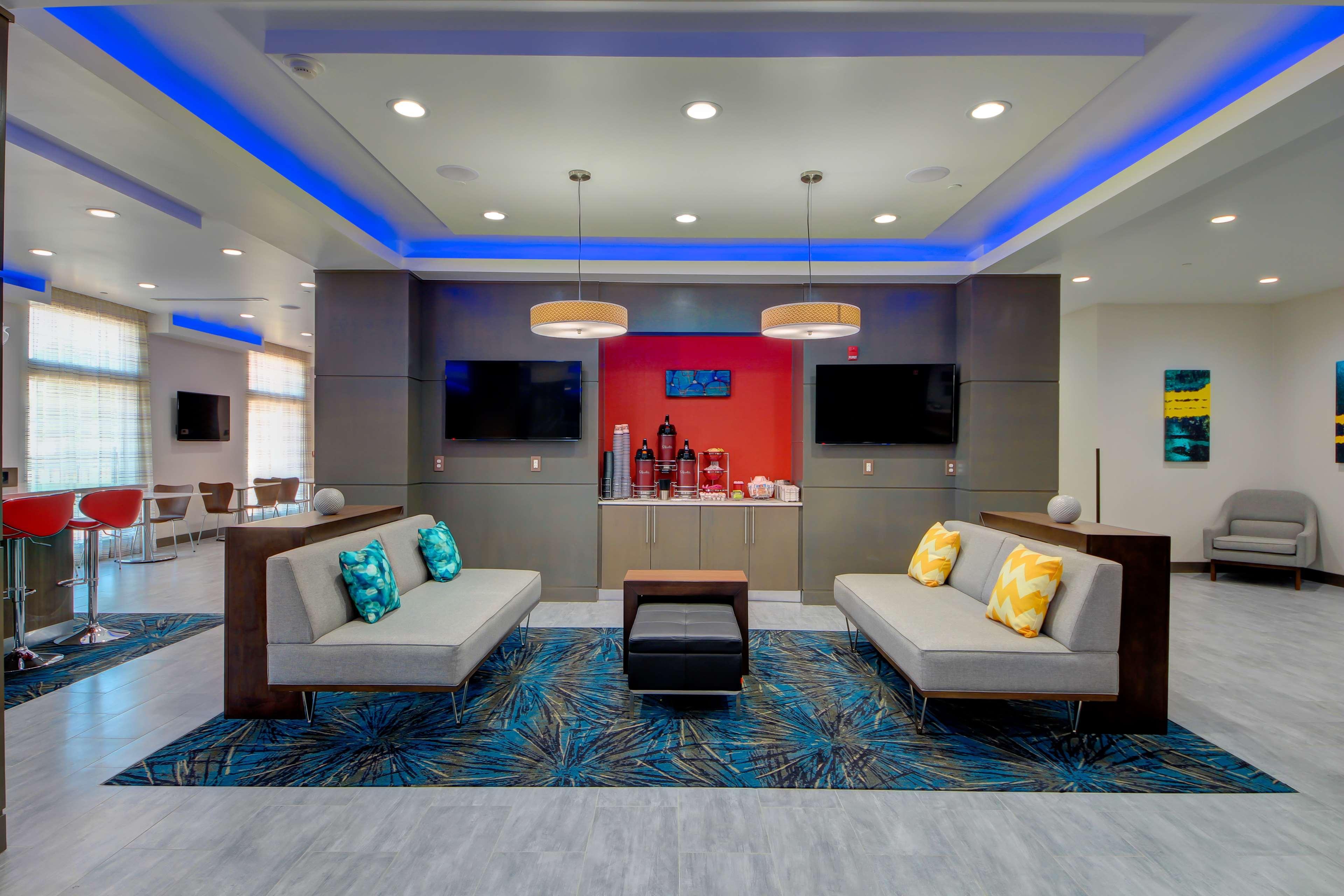 Best Western Plus Inn Of Muskogee Exterior photo